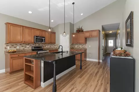 54 Yukon Cir, Bloomington, IL 61705 photo 7