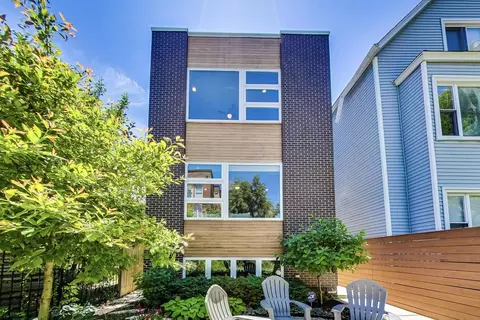 3129 W Belden Ave, Chicago, IL 60647