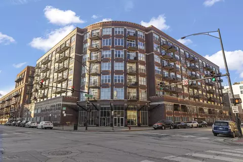 1000 W Adams St #302, Chicago, IL 60607