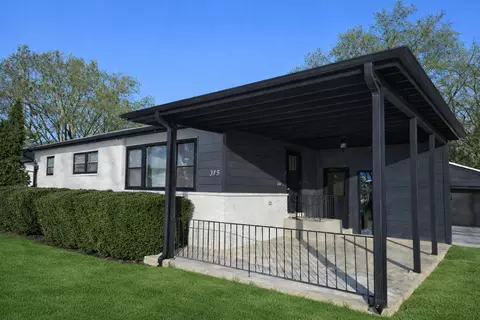 315 N Drury Ln, Arlington Heights, IL 60004