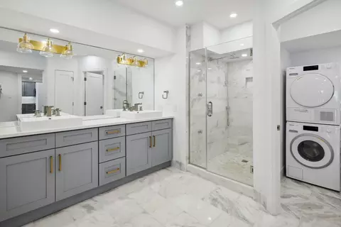Other - 175 E Delaware Pl #7204, Chicago, IL 60611 photo 5 of 13