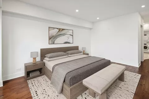 Bedroom - 175 E Delaware Pl #7204, Chicago, IL 60611 photo 3 of 4