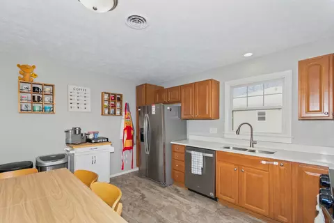 18 Ardith Dr, Normal, IL 61761 photo 8