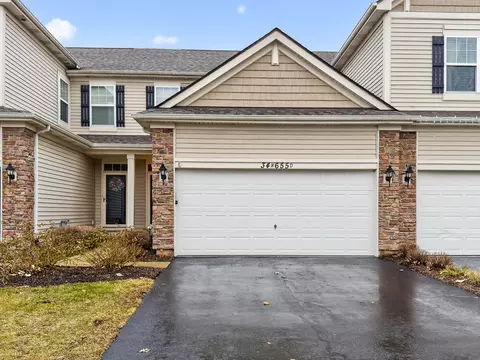 34 W655 Roosevelt Ave #D, Saint Charles, IL 60174