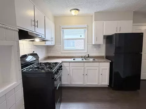 Kitchen - 14610 Blackstone Ave, Dolton, IL 60419 photo 2 of 3