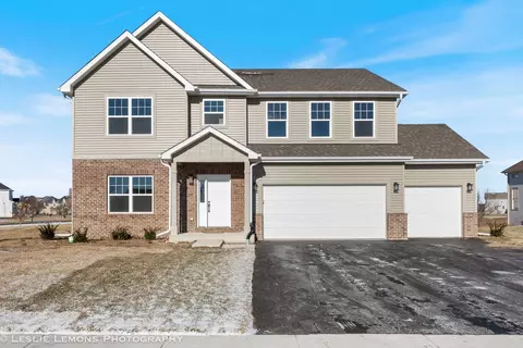 2261 Cryder Ct, Yorkville, IL 60560
