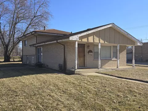 14057 S Hoxie Ave, Burnham, IL 60633