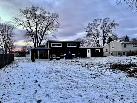 1751 Gary Ave, Aurora, IL 60505 photo 4