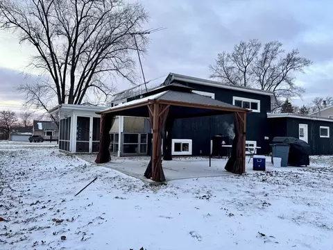 1751 Gary Ave, Aurora, IL 60505 photo 5