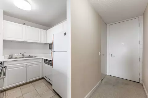 Kitchen - Undisclosed, Chicago, IL 60613 photo 1 of 3
