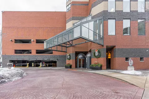 Exterior - Undisclosed, Chicago, IL 60613 photo 1 of 1