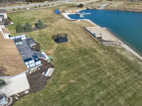 View/Area - 2804 Ninovan Ln, Minooka, IL 60447 photo 8 of 9