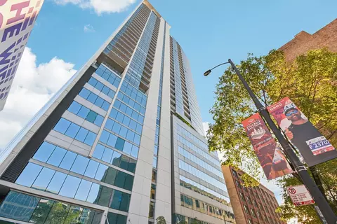 303 W Ohio St #3309, Chicago, IL 60654