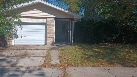 358 Waverly St, Park Forest, IL 60466