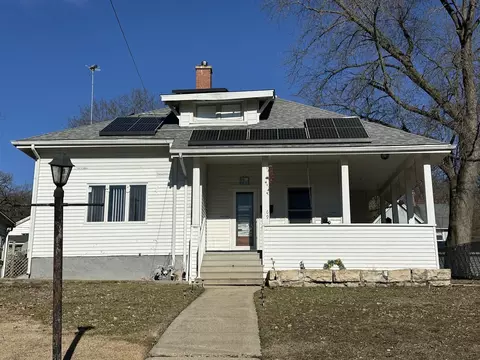 269 Clark St, Marseilles, IL 61341