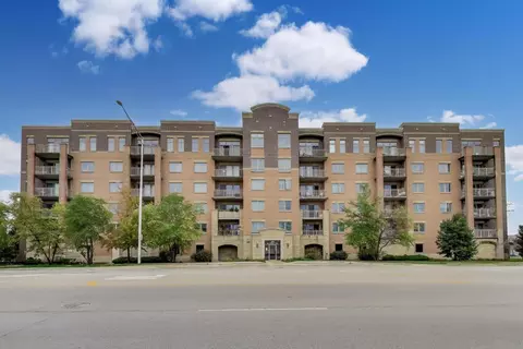77 N Wolf Rd #312, Northlake, IL 60164