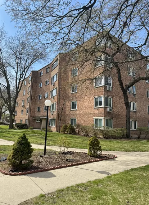 6159 N Wolcott Ave #3B, Chicago, IL 60660