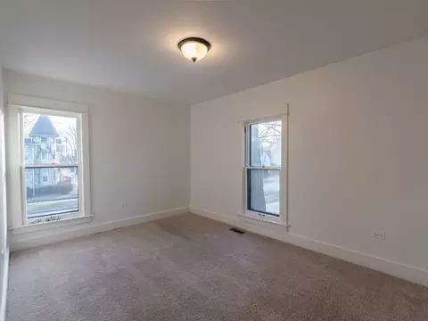 Bedroom - 357 W Park Ave, Aurora, IL 60506 photo 1 of 3
