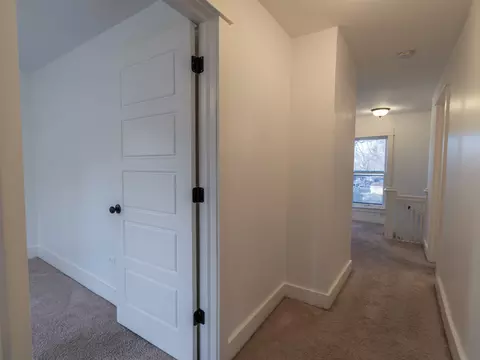Entry Way - 357 W Park Ave, Aurora, IL 60506 photo 2 of 2