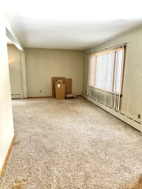 Living - 6 S151 Old Eola Rd, Eola, IL 60519 photo 3 of 5
