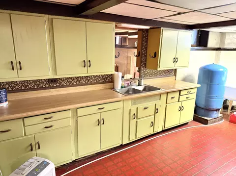 Kitchen - 6 S151 Old Eola Rd, Eola, IL 60519 photo 6 of 6
