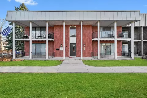 9812 S Karlov Ave #4D, Oak Lawn, IL 60453