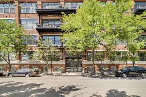 1040 W Adams St #241, Chicago, IL 60607