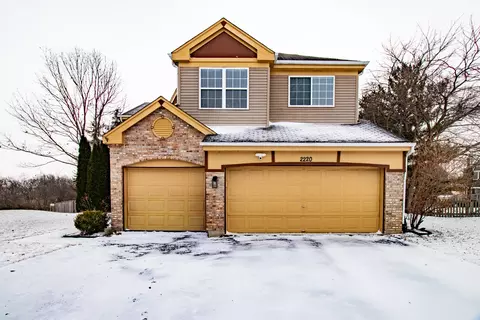 2220 N Hillcrest Ct, Round Lake Beach, IL 60073