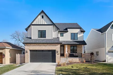 835 S Ashland Ave, La Grange, IL 60525
