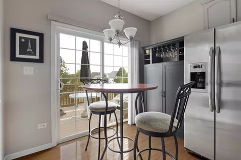 Kitchen - 1127 Pine Valley Ct, Elgin, IL 60124 photo 4 of 4