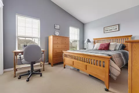 Bedroom - 1127 Pine Valley Ct, Elgin, IL 60124 photo 3 of 3