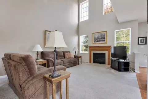 Other - 1127 Pine Valley Ct, Elgin, IL 60124 photo 2 of 7