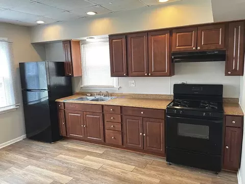 Kitchen - 15630 Drexel Ave, Dolton, IL 60419 photo 2 of 2