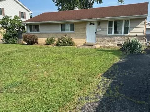 6316 W 83rd Pl, Burbank, IL 60459