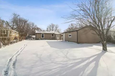 Exterior - 3407 Pheasant Dr, Rolling Meadows, IL 60008 photo 2 of 2
