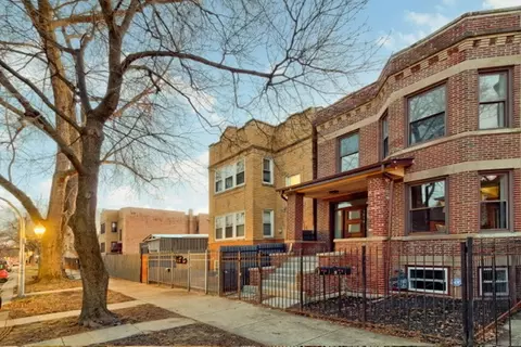 1018 N Harding Ave, Chicago, IL 60651