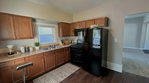 Kitchen - 453 Addison St, Elgin, IL 60120 photo 1 of 2