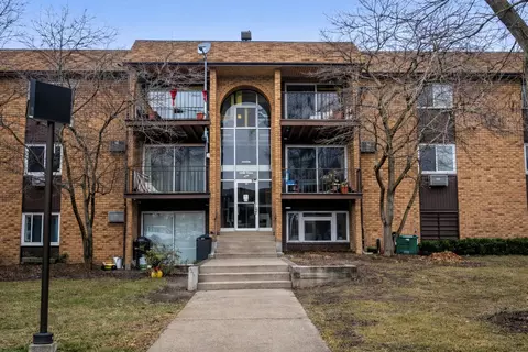 740 Hill Dr #303, Hoffman Estates, IL 60169