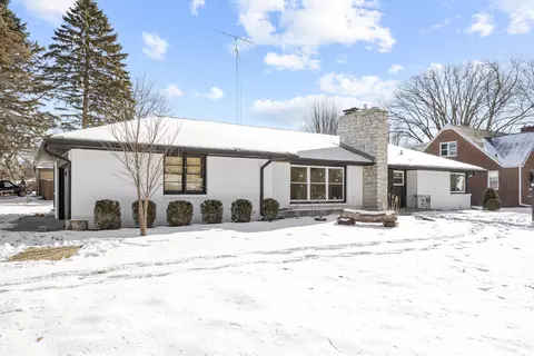 521 N Vale Ave, Rockford, IL 61107