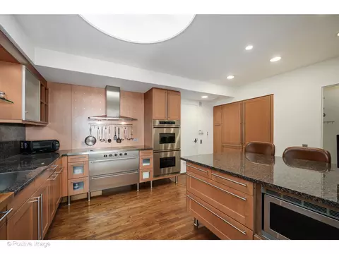 Kitchen - 175 E Delaware Pl #5116, Chicago, IL 60611 photo 2 of 6