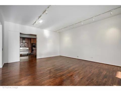 Living - 175 E Delaware Pl #5116, Chicago, IL 60611 photo 8 of 17