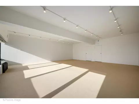 Other - 175 E Delaware Pl #5116, Chicago, IL 60611 photo 3 of 10