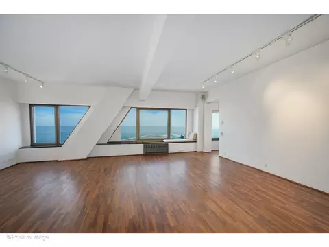 Living - 175 E Delaware Pl #5116, Chicago, IL 60611 photo 11 of 17
