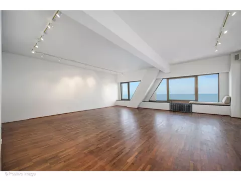 Living - 175 E Delaware Pl #5116, Chicago, IL 60611 photo 10 of 17