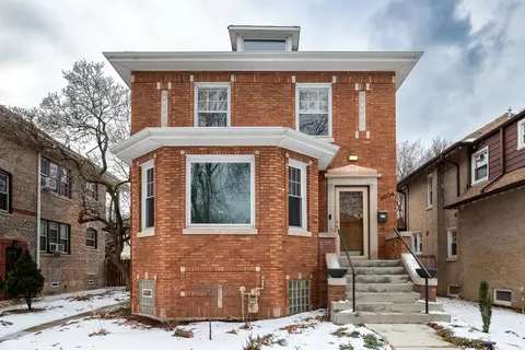 9604 S Hamilton Ave, Chicago, IL 60643