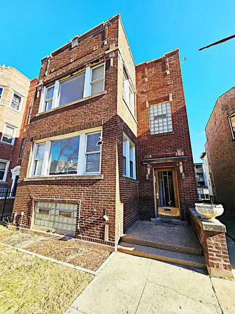 7949 S Rhodes Ave, Chicago, IL 60619
