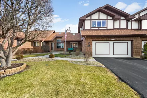 8951 Silverdale Dr #2B, Orland Park, IL 60462