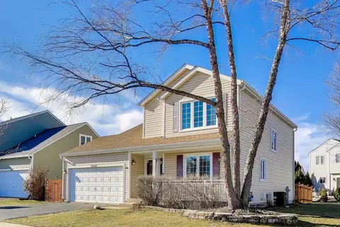 5335 Lansbury Cir, Lake In The Hills, IL 60156