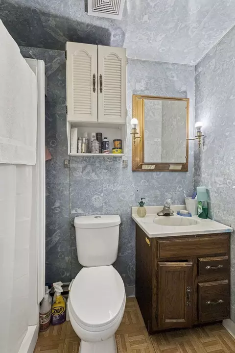 Bath - 906 N State St, Marengo, IL 60152 photo 1 of 3