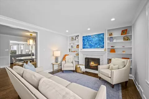 Living - 610 Drexel Ave, Glencoe, IL 60022 photo 6 of 9